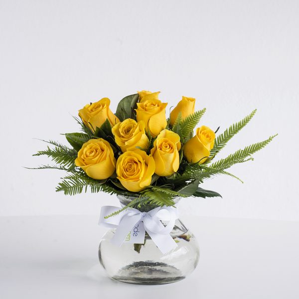 Roses in Posy Jar - Yellow